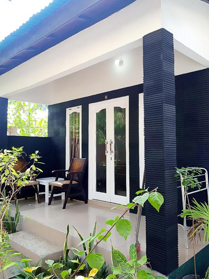 Yayan Bungalow กิลิไอร์ ภายนอก รูปภาพ